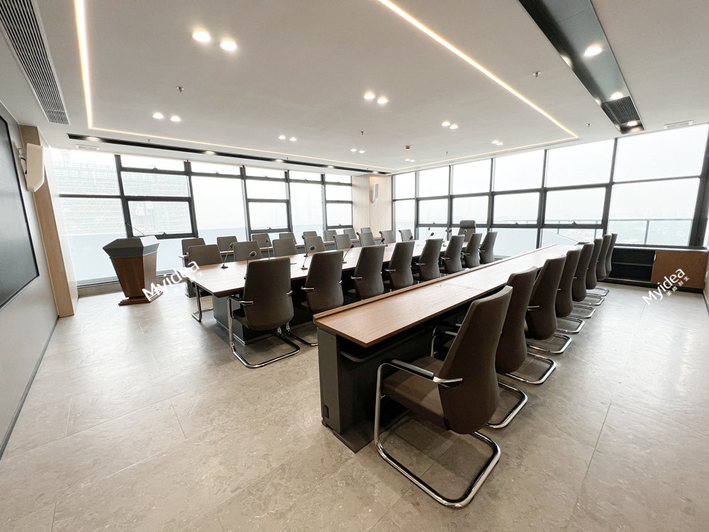 1721809781517012.jpg 會(huì)議桌.jpg